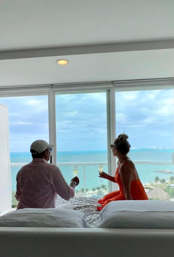 Amara Cancun Beachfront Condo Buitenkant foto